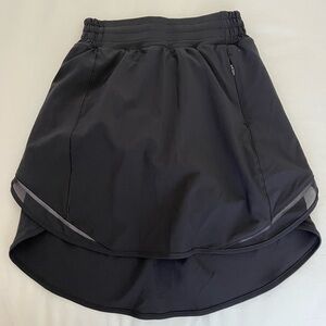 Lululemon skort size 2
